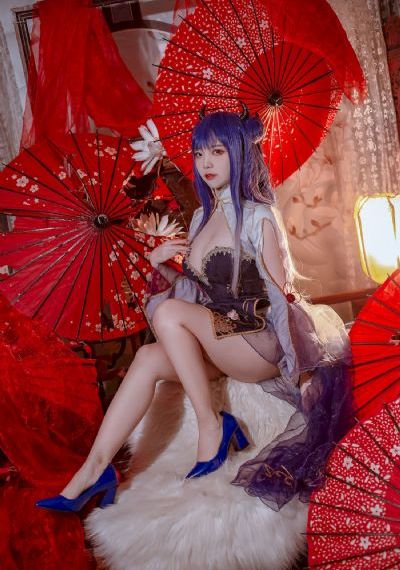 欧美巨乳美女_全集在线观看