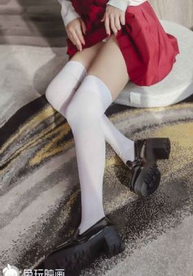 欧美巨乳黄色片_BD国语免费电视剧