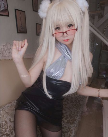日本有个组合的成员拍av_4K日韩电影在线