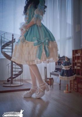 欧美情人节粉嫩妆容_DVD高清视频播放