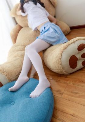 午夜男女乱媓真视频播放按摩_BD英语免费观看